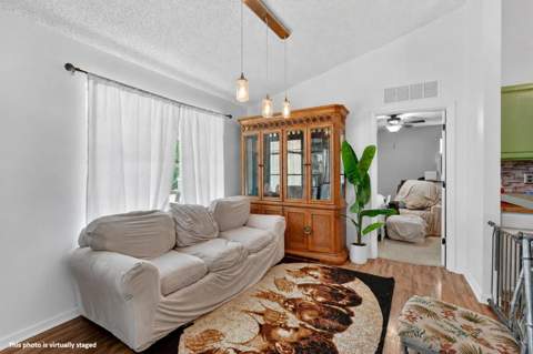 16 Regency Drive, Palm Coast FL - photo 7 of 27
