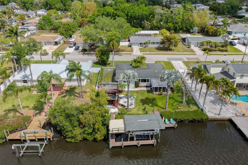 2 bedroom Single Family Residence at 6907 9th Avenue, Replat Of Bonaire Bayou, Bradenton — photo 3