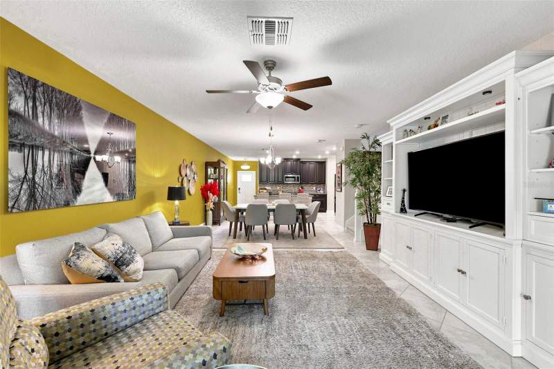 2 bedroom Townhouse at 5305 Stoic Vale Drive, Forest Brooke Active Adult Ph, Wimauma — photo 5