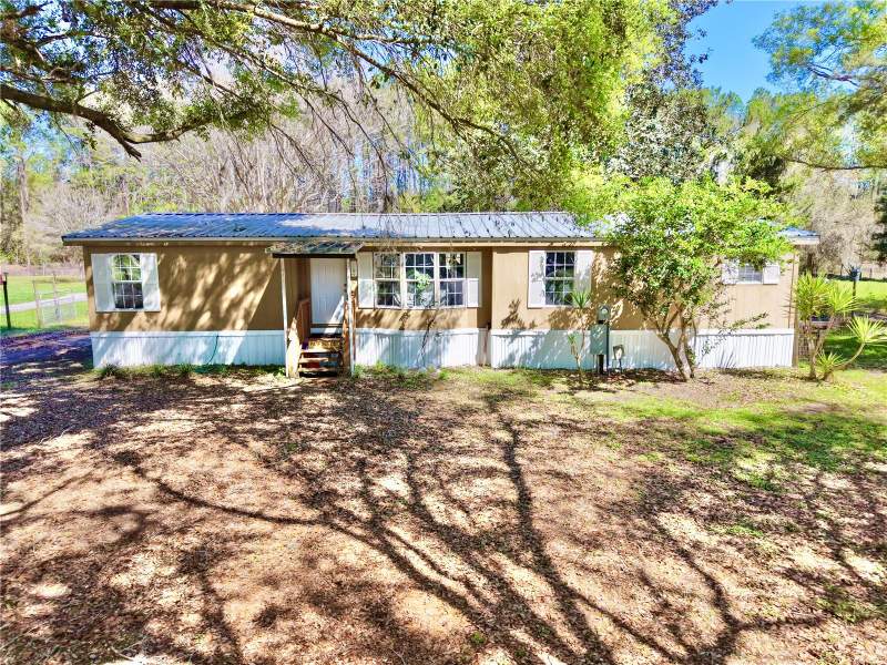 3 bedroom Manufactured Home at 7494 Gordon Loop, Lakeside Acres Mh Sub, Brooksville — photo 2