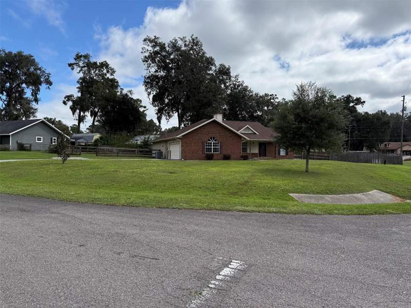 3 bedroom Single Family Residence at 5765 NE 5th Terrace, Coventry, Ocala — photo 3