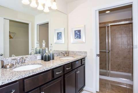 8875 Geneve Ct, Kissimmee FL - photo 17 of 38