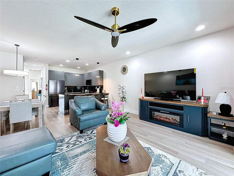 3 bedroom Townhouse at 1425 Serendipity Lane, Tranquility Twnhms, Clermont — photo 4
