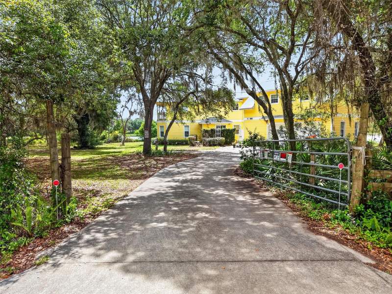 3 bedroom Single Family Residence at 493 Malauka Loop, Lake Leon, Ocklawaha — photo 3