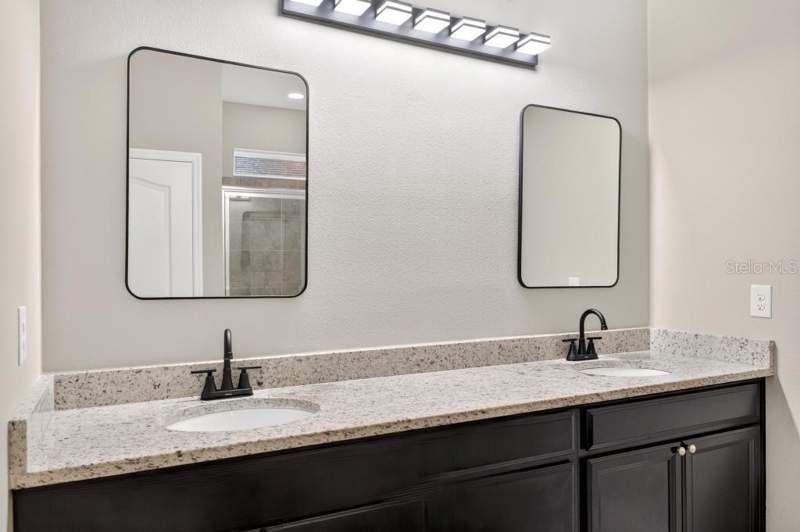 4 bedroom Single Family Residence at 736 E Victoria Trails Boulevard, Victoria Park Increment 5 Northw, Deland — photo 4