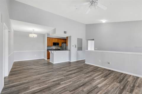 14226 Fredricksburg Drive #220, Orlando FL - photo 8 of 35