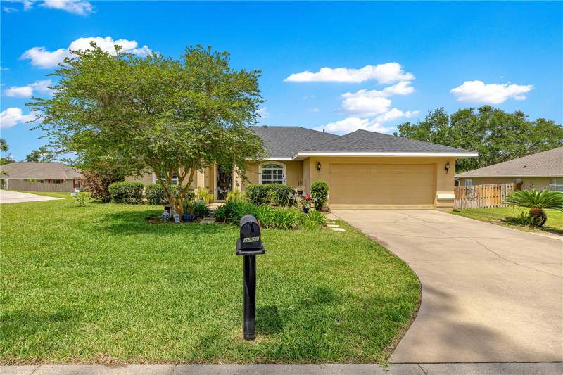 4 bedroom Single Family Residence at 2208 SE 24th Terrace, Woodland Estate, Ocala — photo 4