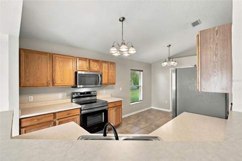 2317 Walnut Canyon Drive, Kissimmee FL - photo 22 of 44