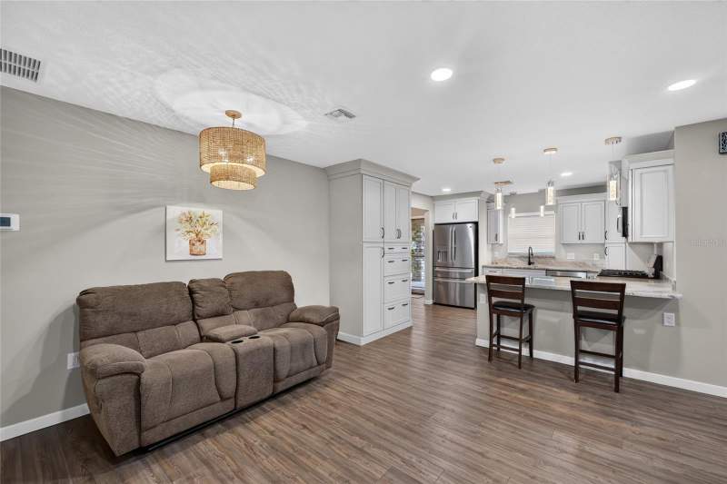 4 bedroom Single Family Residence at 14271 NE 47th Avenue, Towering Oaks, Anthony — photo 4
