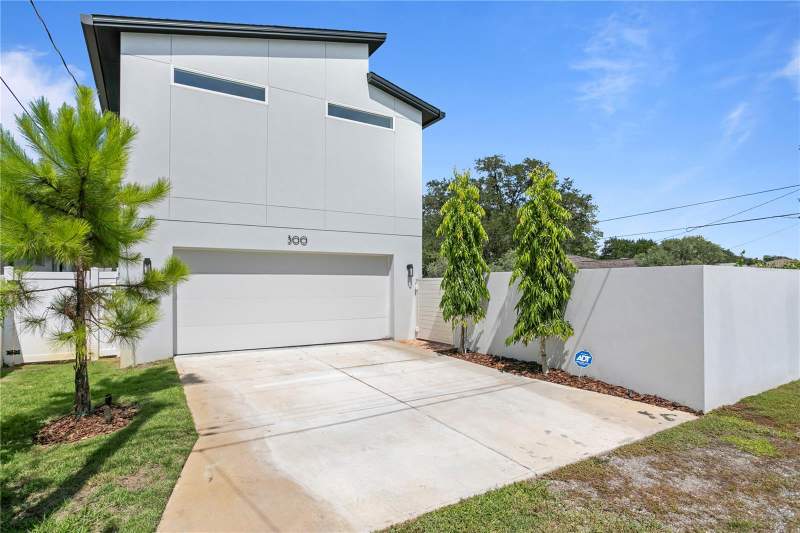 4 bedroom Single Family Residence at 300 43rd Avenue, Laughners Sub, St Petersburg — photo 3