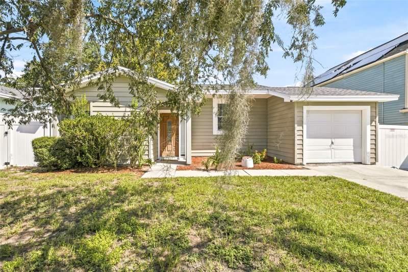 7714 GLADES COURT home for sale in Orange River Estates Tampa