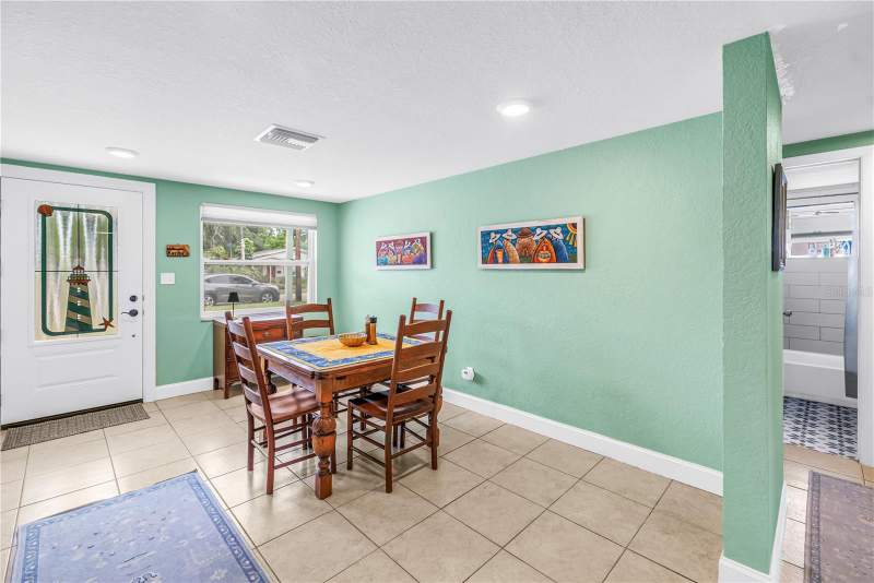 2 bedroom Single Family Residence at 543 72nd Ave, Dixie Terrace Sub, St Petersburg — photo 5