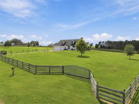 16705 Hilltop Horizons Place, Dade City FL - photo 13 of 53