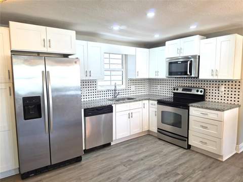 1051 Maybury Drive, Holiday FL - photo 15 of 64