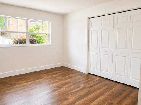 810 Allamanda Drive, Largo FL - photo 15 of 36