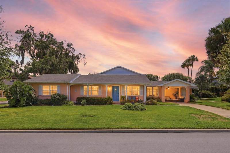 4 bedroom Single Family Residence at 936 N BAKER STREET, MOUNT DORA, MOUNT DORA — photo 1