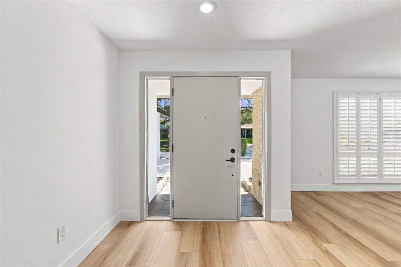 4 bedroom Single Family Residence at 2942 Clubhouse Drive, Clubhouse Estates Of Countryside, Clearwater — photo 5