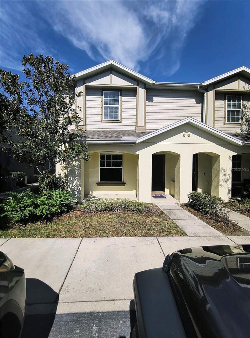 2 bedroom Townhouse at 4754 Chatterton Way, Magnolia Park Northeast E, Riverview — photo 2