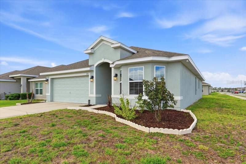 3 bedroom Single Family Residence at 851 Vienna Drive, Villamar Ph 2, Winter Haven — photo 4