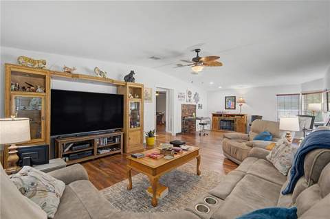 37602 Lilly Bea Avenue, Zephyrhills FL - photo 9 of 50