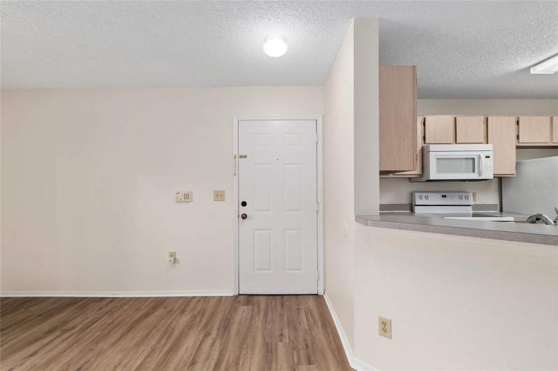 1 bedroom Condominium at 3705 SW 27th Street #412, Windsor Park At Gainesvil, Gainesville — photo 4