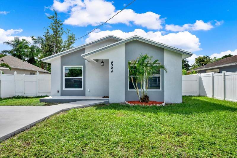 3 bedroom Single Family Residence at 9304 N ELMER STREET, TAMPA OVERLOOK, TAMPA — photo 1