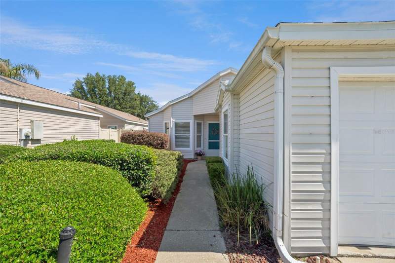 2 bedroom Single Family Residence at 4967 Heron Run Circle, Plantation At Leesburg Heron Run, Leesburg — photo 2