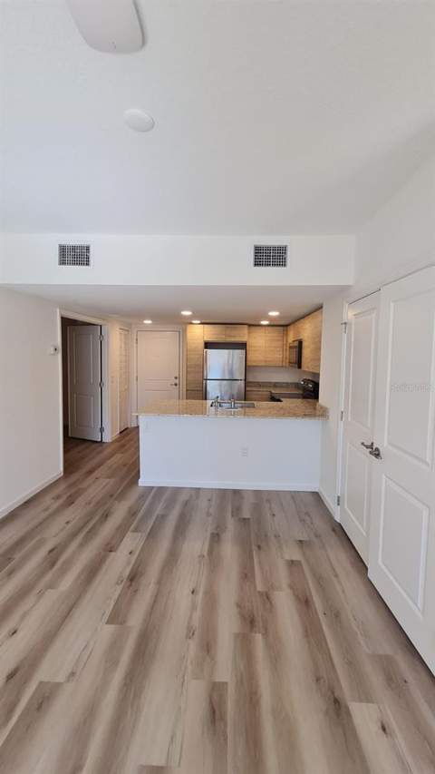 1230 Southstation Place #306, Orlando FL - photo 7 of 11