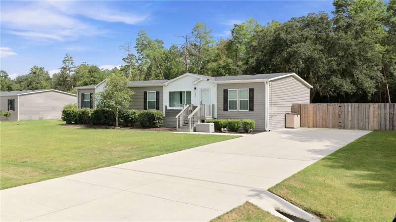 5 bedroom Manufactured Home at 122 SE 70th Circle, Lexington Estate, Ocala — photo 3