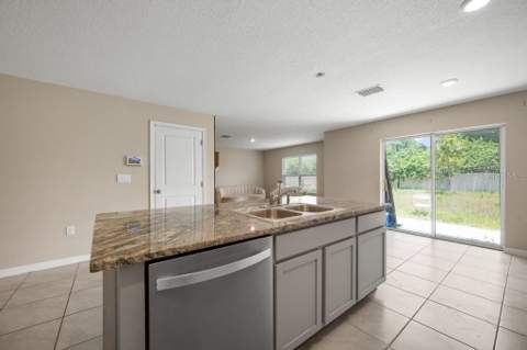 5280 Fiddle Fig Avenue, Wimauma FL - photo 10 of 43