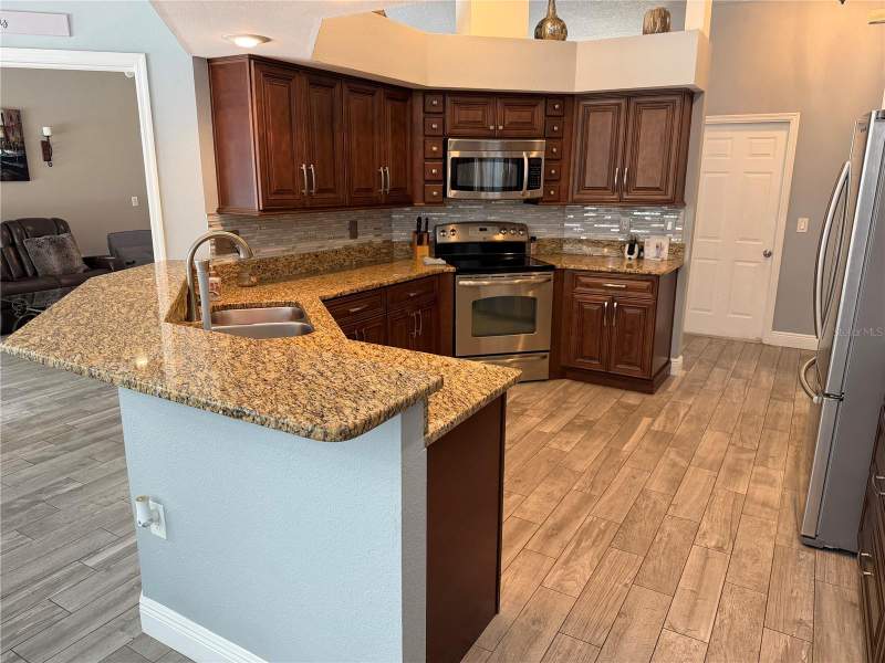 4 bedroom Single Family Residence at 1616 Kinsmere Drive, Trinity Oaks Increment M North, Trinity — photo 5