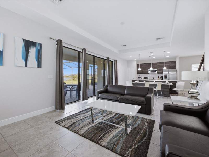 6 bedroom Single Family Residence at 211 Macaulays Cove, Balmoral Estates, Haines City — photo 4