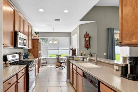 36806 Winfield Court, Grand Island FL - photo 13 of 39