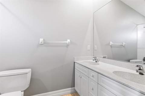 7565 Castle Drive, Sarasota FL - photo 23 of 62