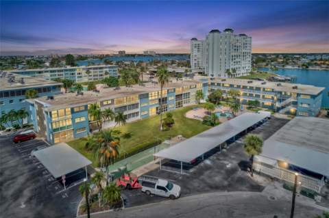 6201 2nd Street #74, St Pete Beach FL - photo 23 of 53