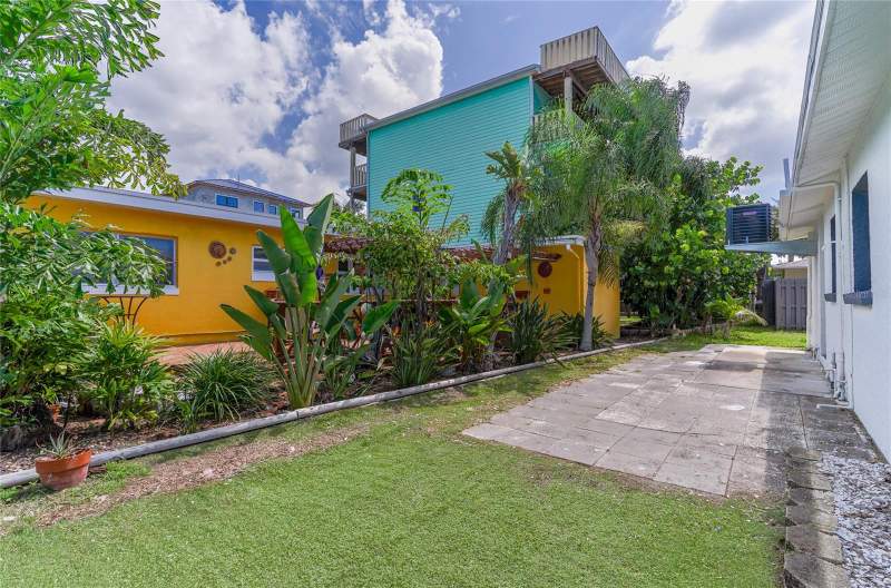 3 bedroom Single Family Residence at 630 180th Avenue, Surfside Sub 4, Redington Shores — photo 4