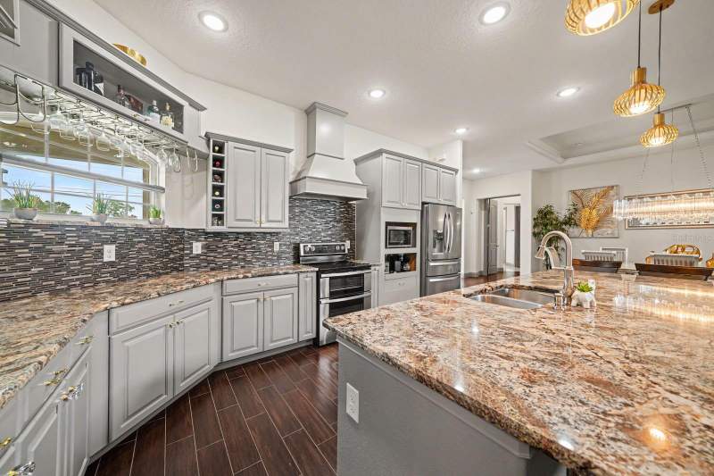5 bedroom Single Family Residence at 16206 East Shirley Shores Road, Shirley Shores, Tavares — photo 4
