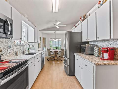 17812 SE 113th Terrace, Summerfield FL - photo 18 of 62