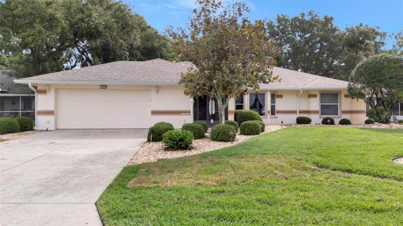 21830 KING EDWARD COURT home for sale in Royal Highlands
