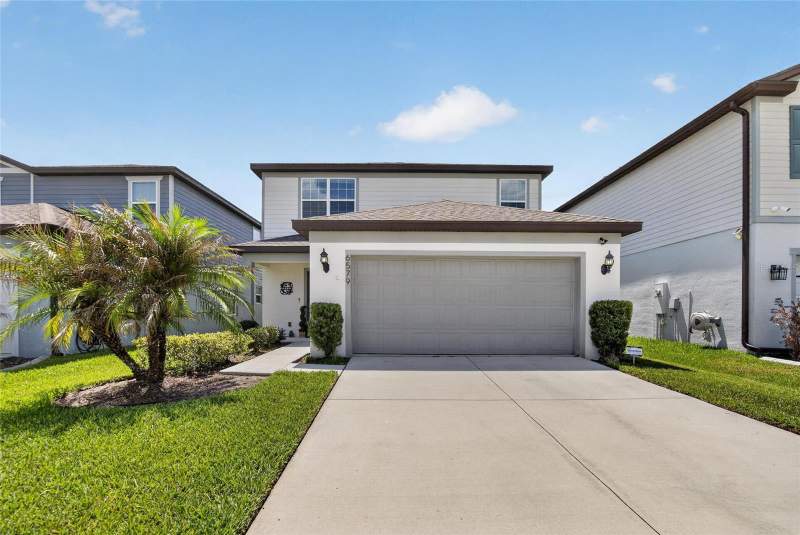 4 bedroom Single Family Residence at 6579 Ryestone Way, Wesbridge Ph 1, Wesley Chapel — photo 2