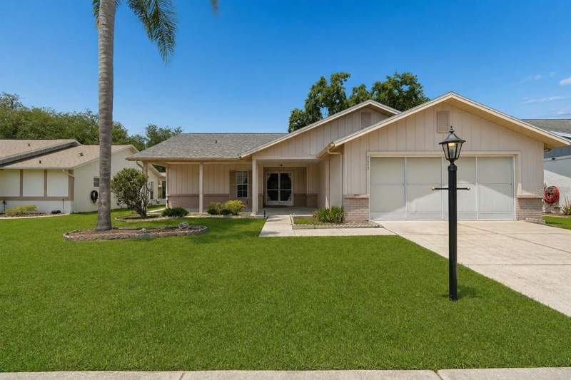 3 bedroom Single Family Residence at 4643 Sandpointe Drive, Heritage Lake, New Port Richey — photo 2