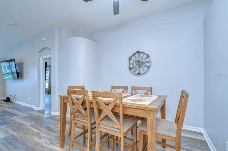3 bedroom Single Family Residence at 11117 Rodeo Lane, Panther Trace, Riverview — photo 4