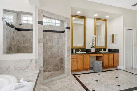 5909 Zaki Lane, Apollo Beach FL - photo 24 of 52