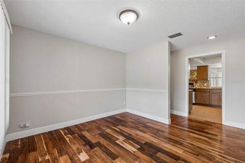 9237 Pebble Creek Drive, Tampa FL - photo 21 of 50