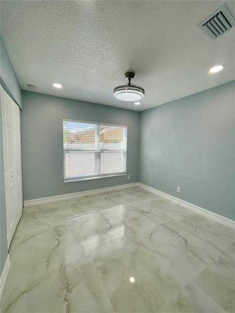 8503 Woodwick Court, Tampa FL - photo 12 of 23