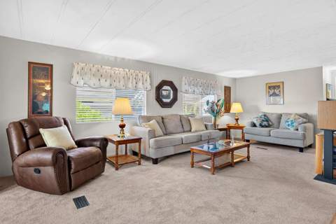 47 Caballo Way, Bradenton FL - photo 10 of 32