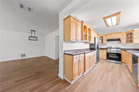 406 E Drury Avenue, Kissimmee FL - photo 17 of 55