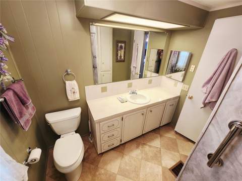 808 53rd Avenue #7, Bradenton FL - photo 17 of 45