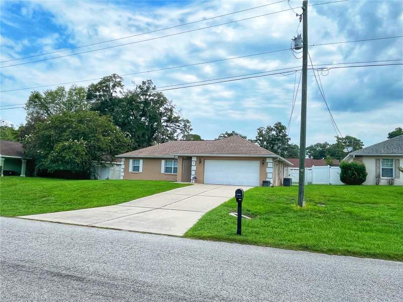 3 bedroom Single Family Residence at 3201 NE 42nd Place, Countryside Estate, Ocala — photo 3