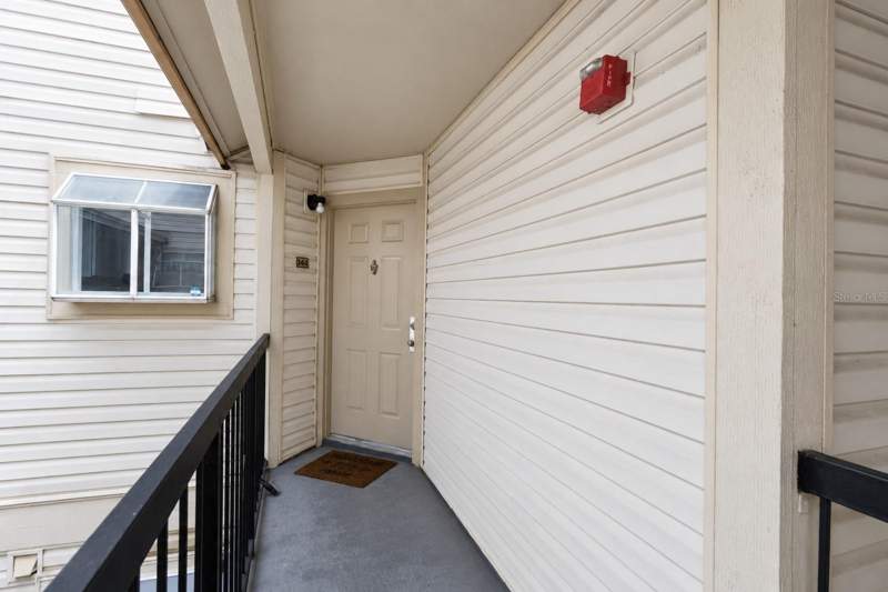 1956 LAKE ATRIUMS CIRCLE #144 home for sale in Plaza Millenium